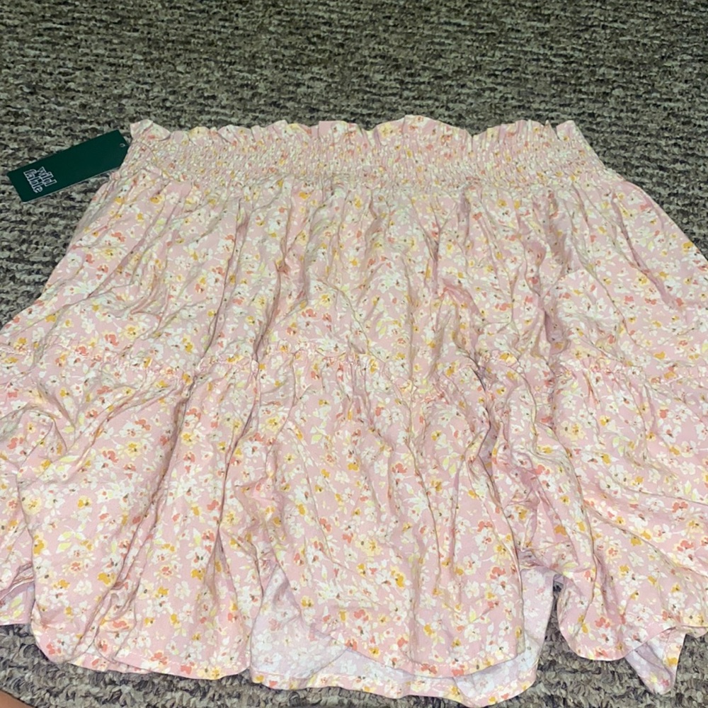 Flowy floral skirt